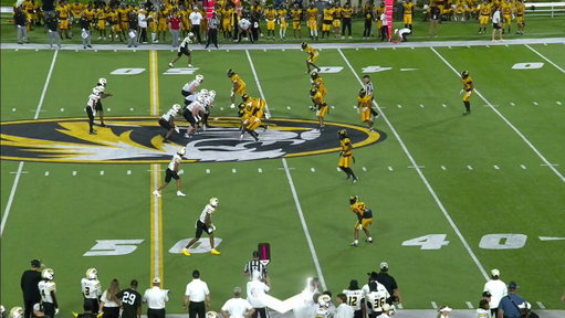 Three angles of @austnsimmons 4th TD pass of the first half: 