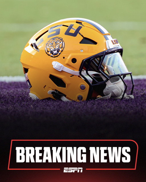 Sources: LSU has not added Dae’Quan Wright and Zxavian Harris to the team’s roster for the Clemson game. They could potentially be added later in the year, as both are enrolled in school. LSU has 103 players on the roster submitted, and that leaves them two spots. 