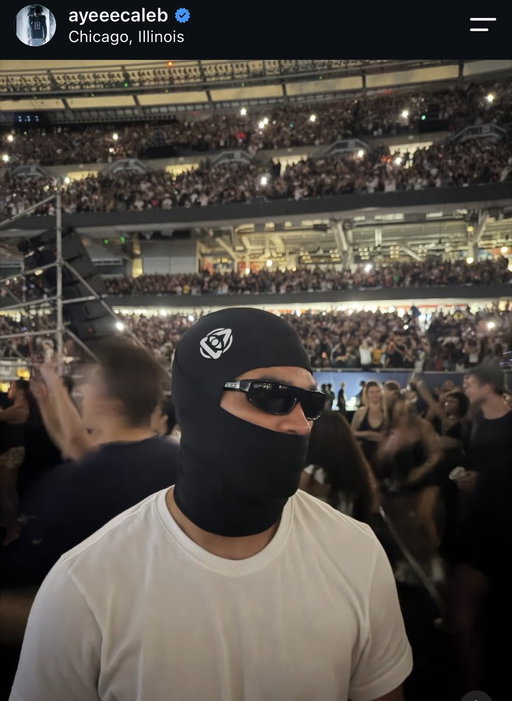 Caleb Williams went undercover in the pits for Ye night 2 in Chicago at Soldier Field last night.

Not a single report he was there. 