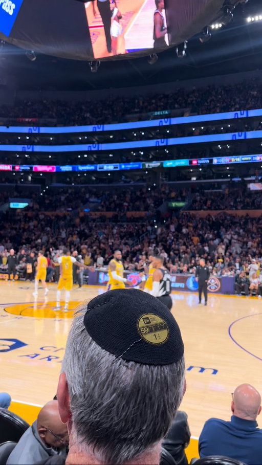 Yo, that yarmulke looks fresh son! 