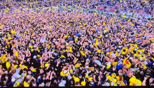 Storming the field vs Western Michigan is the most embarrassing thing I’ve ever seen in my entire life. 