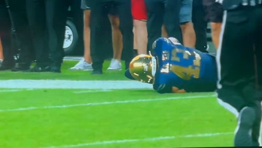 After a review, it was ruled that Notre Dame gained control of the ball before going out of bounds. 

Agree with the call? 🤨 