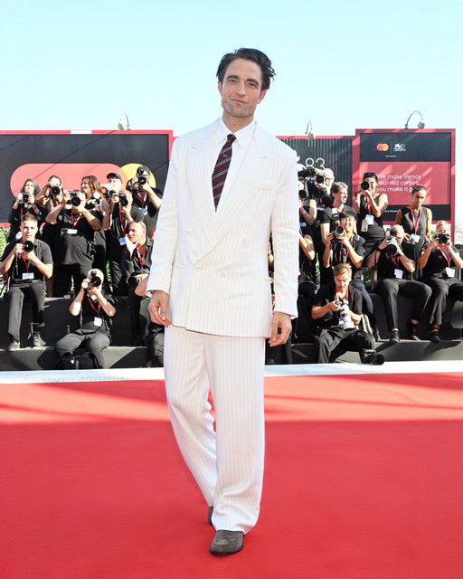 Robert Pattinson in Dior at the 83rd Venice International Film Festival.

#Venezia83 #BiennaleCinema2026 