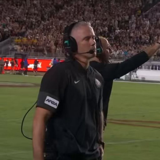 Before tonight, Mike Norvell had a 45% chance of being fired, resigning or leaving FSU before February at @KalshiSports

After losing 27-24 to SMU that is up to 92% 😳 