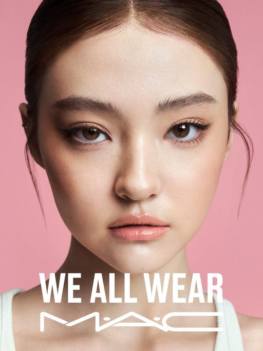 ELLA from MEOVV wears new MAC  Studio Radiance Serum-Powered™ Cushion Foundation SPF50+/PA+++ in NC7.

Director and Photographer: Zhong Lin
Product Photographer: Olivia Haudry
Makeup Artist: Umji Hong
Hairstylist: Dami Jo
Stylist: Shun Watanabe

Available in select regions now.
#MACStudioRadiance