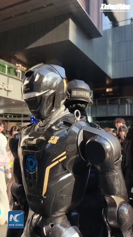 Humanoid #Robot Hits the Streets as Shenzhen’s New Police Patrol Assistant
by @XHNews

#AI #Robotics #EmergingTech #Technology #Innovation 