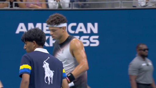 💥 RAW POWER: Ben Shelton freezes Carlos Alcaraz with a massive forehand winner!

​Simply too fast to handle.

