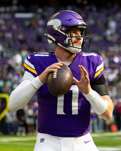 Head Coach Kevin O'Connell has announced that Carson Wentz will serve as the team's backup QB on Sunday and that J.J. McCarthy will serve as the 3rd QB.

O'Connell says it'll be a week-to-week thing as far as the backup QB spot goes. 