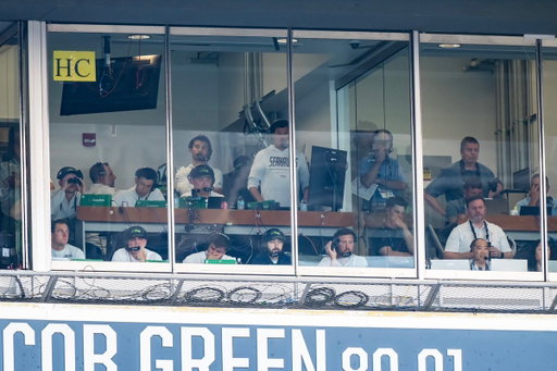 The game inside the game is crazy right now! This season, analysts up in the booth are using Microsoft Copilot in Excel to break down game data and surface patterns to coaches on the sideline before the next play. @MSExcel @Microsoft #MSFTPartner 