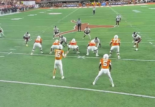Arch Manning showing elite pocket movement.

