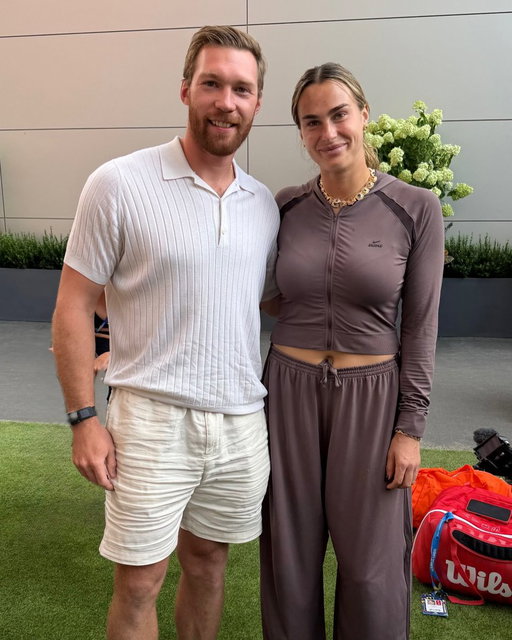 We know who Vladislav Gavrikov is rooting for in the @usopen final! 🎾

He met Aryna Sabalenka (@SabalenkaA) in New York City this week! 

(📸: IG/gavrikov_vlad) 