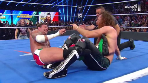 WHAT A FINISH! SAMI ZAYN IS YOUR NEW WWE UNDISPUTED CHAMPION! #WWE #SMACKDOWN 