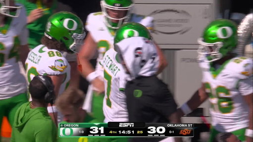 The Ducks have come back to take the lead in the 4th quarter in Stillwater! 🦆 