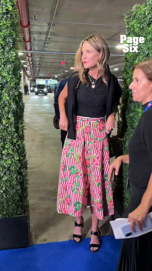 Savannah Guthrie has arrived at Arthur Ashe for the US Open men’s singles final. 🎾 