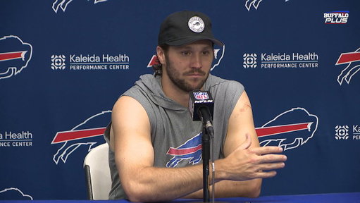 🚨SCARY: Josh Allen gets visibly nervous when a spider approaches him. 