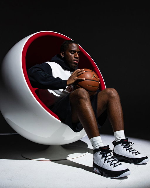 Back in Orbit 🌌☄️🏀

The Air Jordan 9 "Space Jam" 🔥 launches on 9/19 in men's and kids. Tap the link 🔗 to enter the raffle, https://bit.ly/4r7L18f
#jordanbrand #airjordan9 #spacejam 