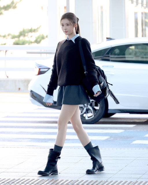 Prada Ambassador Sana is off to Milan in a full Prada look to attend the Prada SS27 Womenswear Fashion Show.

#PradaSS27 #PradaPeople #Prada #Sana 