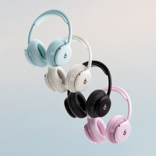 For every version of you. Beats 360, with interchangeable cushions.

Available online now.

Beats 360 sold with color-matched ear and headband cushions; additional cushion kits sold separately. 