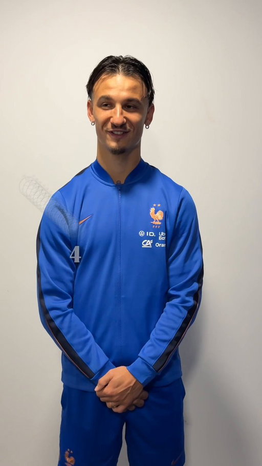 45 secondes pour découvrir Estéban @lepaul9, le nouvel attaquant des Bleus 🇫🇷⚡️ 