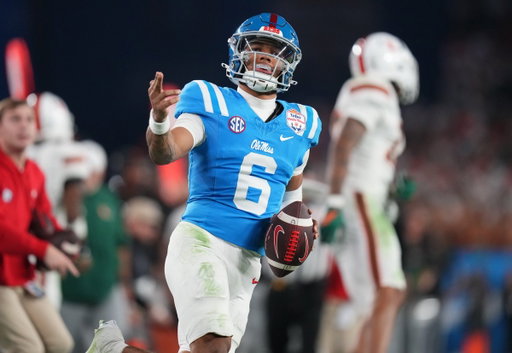 THE PUBLIC IS BACKING OLE MISS 🚨

77% of the Money on Rebels ML
75% of the Bets on Rebels ML
79% of the Money on Rebels Spread
85% of the Bets on Rebels Spread

Florida has won 3 of the last 5 vs. Ole Miss. 👀 