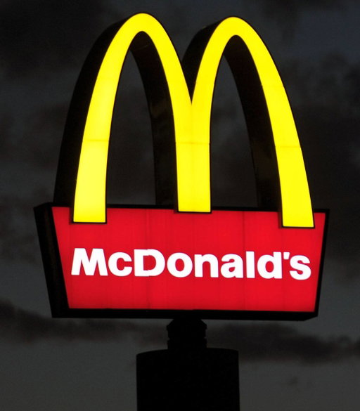 McDonald's announced they're investing $8,500,000,000 in their restaurants to try and make a comeback.

This includes implementing a lot more AI to automate tasks and new, healthy menu items like grilled chicken, egg bites and protein bowls. 