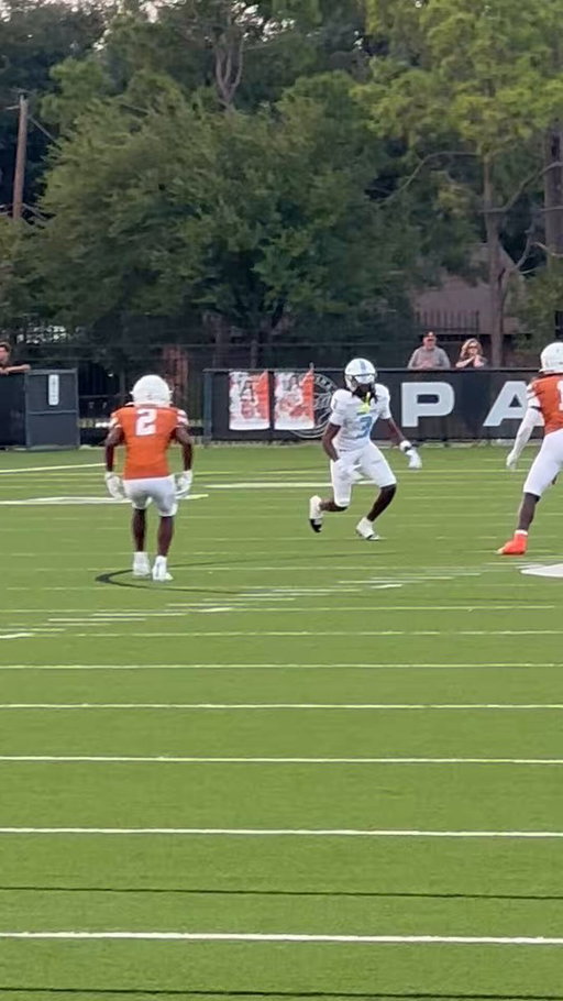 Shadow Creek WR Jaylen Addai — son of former NFL player Joseph Addai — making it look easy out there. 👀
