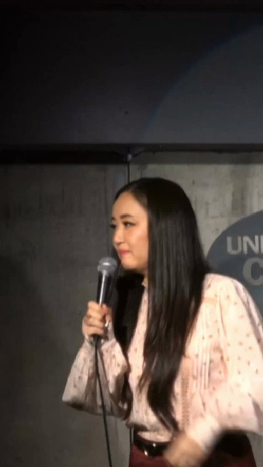 Japanese woman. Pakistani man. Apparently we make people curious. 😂🇯🇵🇵🇰 

#standupcomedy #interracialcouple #marriagecomedy #comedian #yuminagashima 