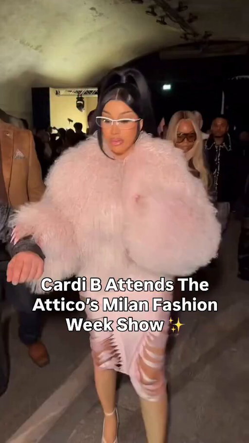 Cardi B steps out for The Attico’s Spring/Summer 2027 show during Milan Fashion Week. 🔥

🎥 wwd/TikTok 