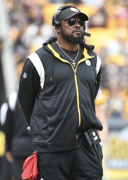 JUST IN: Former Steelers coach Mike Tomlin announces he will fully unveil the Minecraft city he’s been building for 12 years on September 30. 