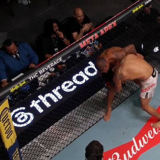 🚨TOTALMENTE IMPACTANTE 🚨

El mexicano Raúl Rosas Jr. lleva al límite al brasileño para lograr la finalización en el último round 🫨

#UFCVegas121 | Ver en vivo por @PPlusDeportes 