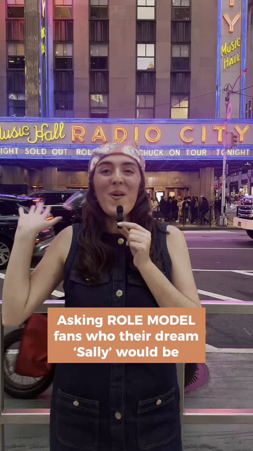 ROLE MODEL 🤝 Harry Styles 

#rolemodel #chucktimely #chuckontour #harrystyles #radiocitymusichall 