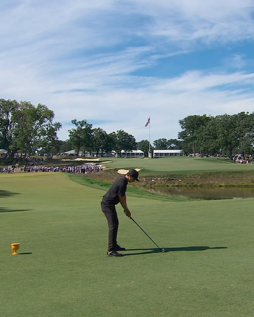 A classy move from Scottie Scheffler.
 
After a fell yelled in Nico's swing, Scottie conceded a 32-footer to tie the hole. 