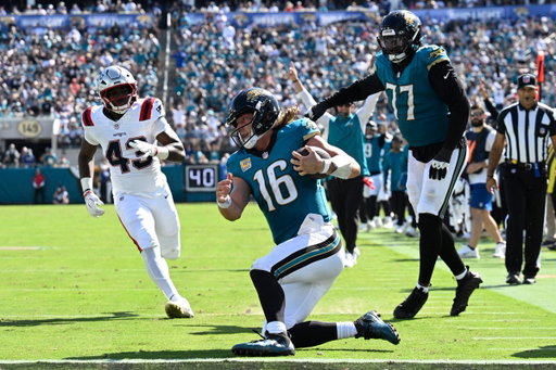 Sliding down at the 1 yard line with 8 minutes left isn't fair, but we’ve got you covered over here 🤝

We'll be refunding customers who lost their Trevor Lawrence Anytime TD bets in FanCash 🤑 