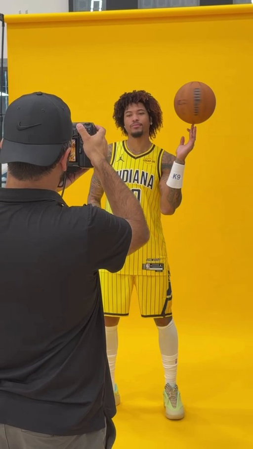 Kelly Oubre Jr. in the Blue &amp; Gold 😮‍💨 
