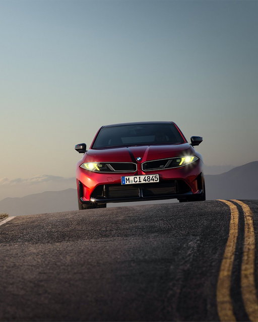 The heartbeat of a new era. 

Setting the pace for the sports sedan once more. THE NEW BMW 3 and THE NEW BMW i3.

Available with petrol or all-electric powertrains.

#BMW3 #BMWi3 #BMW #BMWNewEra #NeueKlasse #BMWGroup 
