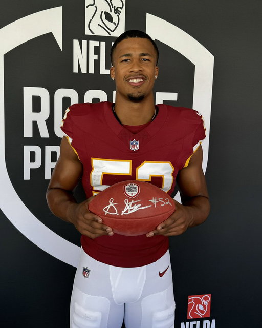 Rookie @sonnystyles_ is your Week 3 NFC Defensive Player of the Week‼️

Follow us + tag a @Commanders fan for your chance to win this signed @NFLPA #RookiePremiere 🏈! #RaiseHail 