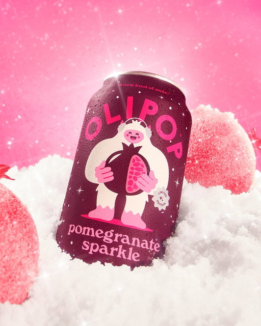 guys we have a new holiday flavor and i fear it is my new favorite drink of all time. say hello to Pom Sparkle!!! 