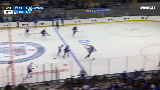 THREE DAYS INTO THE SEASON AND WE ALREADY HAVE A GOALIE GOAL!! 