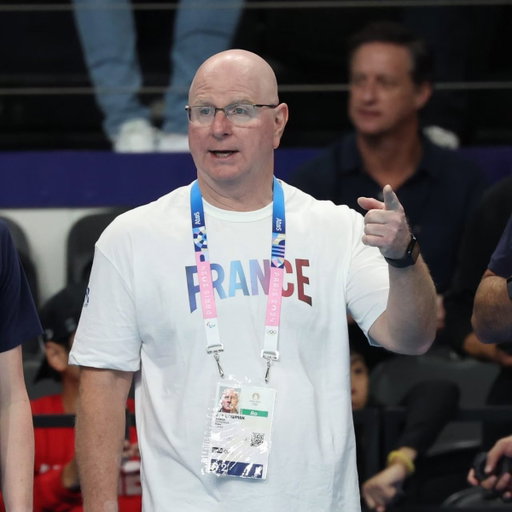 I've coached over 30 Olympic gold medals.

I've worked with some of the greatest athletes in history.

Here are the lessons I wish more people understood:🧵 