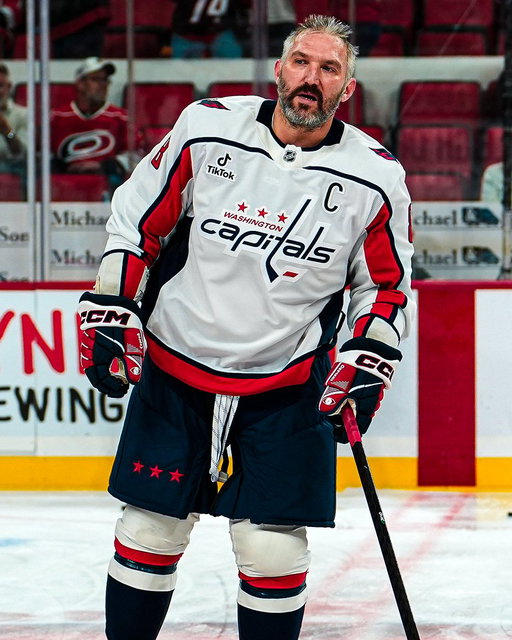 How many goals is Alex Ovechkin scoring in season No. 22? 🦅 