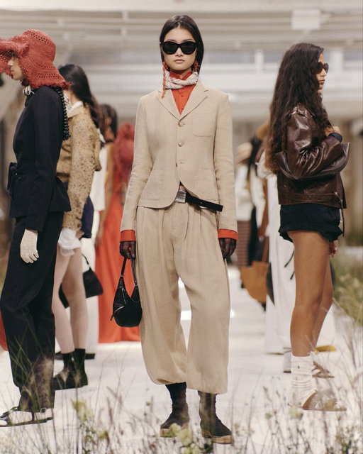 Textured layers and sophisticated accessories define the women’s Polo Spring 2027 collection at #ParisFashionWeek.
 
Handcrafted jewelry by Diné and Hopi jewelry artist Piki Wadsworth as part of Ralph Lauren’s Authentic Makers program, featuring materials including turquoise, lapis, jet, and shell.
 
Featuring an Indian Madras scarf, woven in lightweight cotton fabric sourced from the Madras region.  #PoloRLStyle