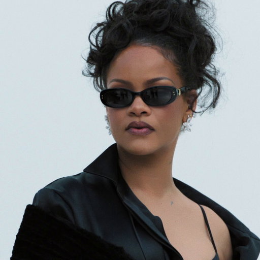 Rihanna at the Dior Summer 2027 Women’s show.

#DiorSummer27 
