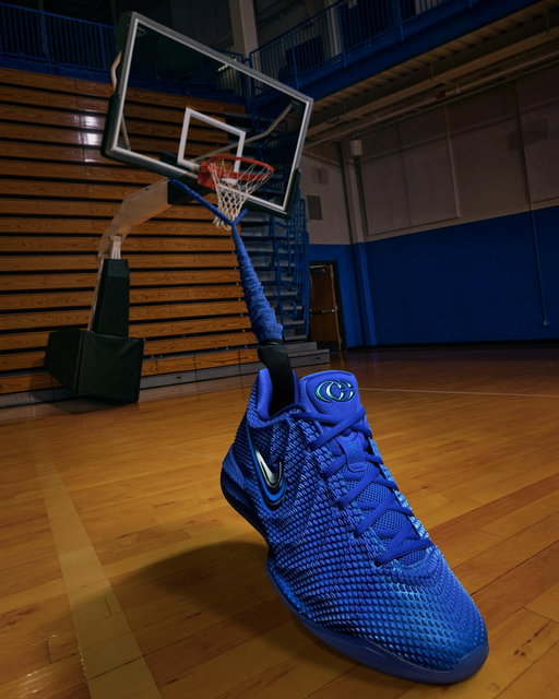🔵 Just Caitlin Clark changing the geometry of the floor.🏀

The Nike Caitlin 1 "Caitlin Blue" 💎. No Slip. All Go. You Decide. They react. Shop the Caitlin Clark collection now, 🔗 in Bio

#caitlinclark #nikebasketball #nike 