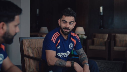 “𝘐𝘵𝘯𝘢 𝘣𝘢𝘥𝘢 𝘴𝘢𝘢𝘭 𝘩𝘢𝘪, 𝘥𝘦𝘴𝘩 𝘬𝘢 𝘴𝘢𝘸𝘢𝘢𝘭 𝘩𝘢𝘪!” 🇮🇳

#RohitSharma & #ViratKohli know what lies ahead in this all-important year, but as they put it, 𝙈𝙖𝙯𝙖 𝙏𝙤𝙝 𝘼𝙖𝙚𝙜𝙖! 😍🤩

#INDvSL | 1st ODI 13th DEC, TUE, 1 PM onwards on Star Sports & JioHotstar

#TeamIndia #IndianCricket #IndiavSriLanka