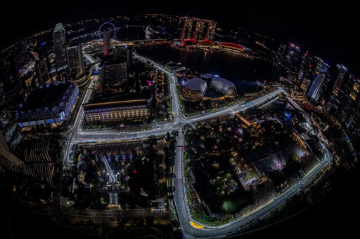 Marina Bay, as seen from the air... 😮‍💨👀

#F1 #SingaporeGP 