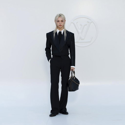 Spring-Summer 2027 Show. House Ambassador #Felix attends the unveiling of the new collection by #NicolasGhesquiere, live from the Cour Carrée du Louvre in Paris. Watch the full show at https://on.louisvuitton.com/6001BGvRgN

 #LVSS27 #LouisVuitton 