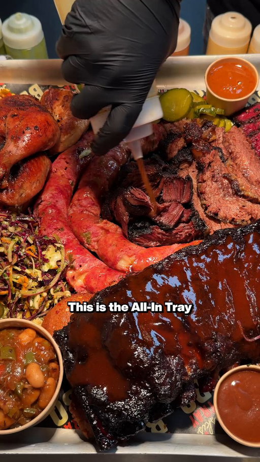 BIG TRAY BBQ IS STEPPING THINGS UP WITH A 5KG BBQ SHARER

Celebrating 85,000 people (count em!) coming through the door since opening, Big Tray BBQ is levelling up.

The Media City BBQ joint is unleashing Big Tray BBQ 2.0, (or should that be 5.0?), with a bafflingly large near 5kg sharing platter.

What a way to celebrate. There are a few other new dishes happening too, and upgraded sides, all launching on 15 October, plus a new QR code ordering system.

As ever walk-ins are welcome, but they're now taking bookings for the first time too.
….

📍Quayside Media City Central Bay, Unit 35 The Quays, Salford M50 3AG