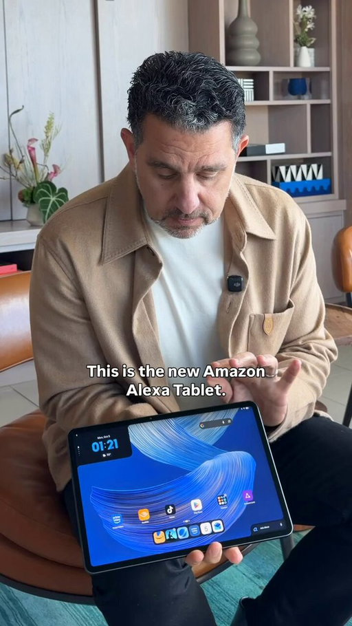 The Kindle experience on the new Amazon Alexa Tablets is rad. The 3:2 ratio is perfectly balanced to get more of the page on screen, and when you open a book, magic happens.

The whole display changes. Notifications turn off automatically. Battery optimization kicks in for up to 20 hours of reading. And an adaptive display and the blue light filter activate. The device transforms into a distraction-free reading sanctuary.

This is the best reading experience we’ve ever invented for a tablet.