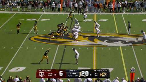Make that two touchdowns today for @0fficialmal20 