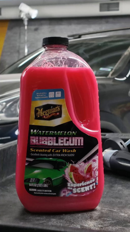 You know what's refreshing?! Cleaning with Watermelon Bubblegum Scented Car Wash! It gently cleans dirt &amp; grime, delivers extra rich suds, &amp; can be used in a foam cannon or in a bucket!

#meguiars #carwash @emotion_engineering 
